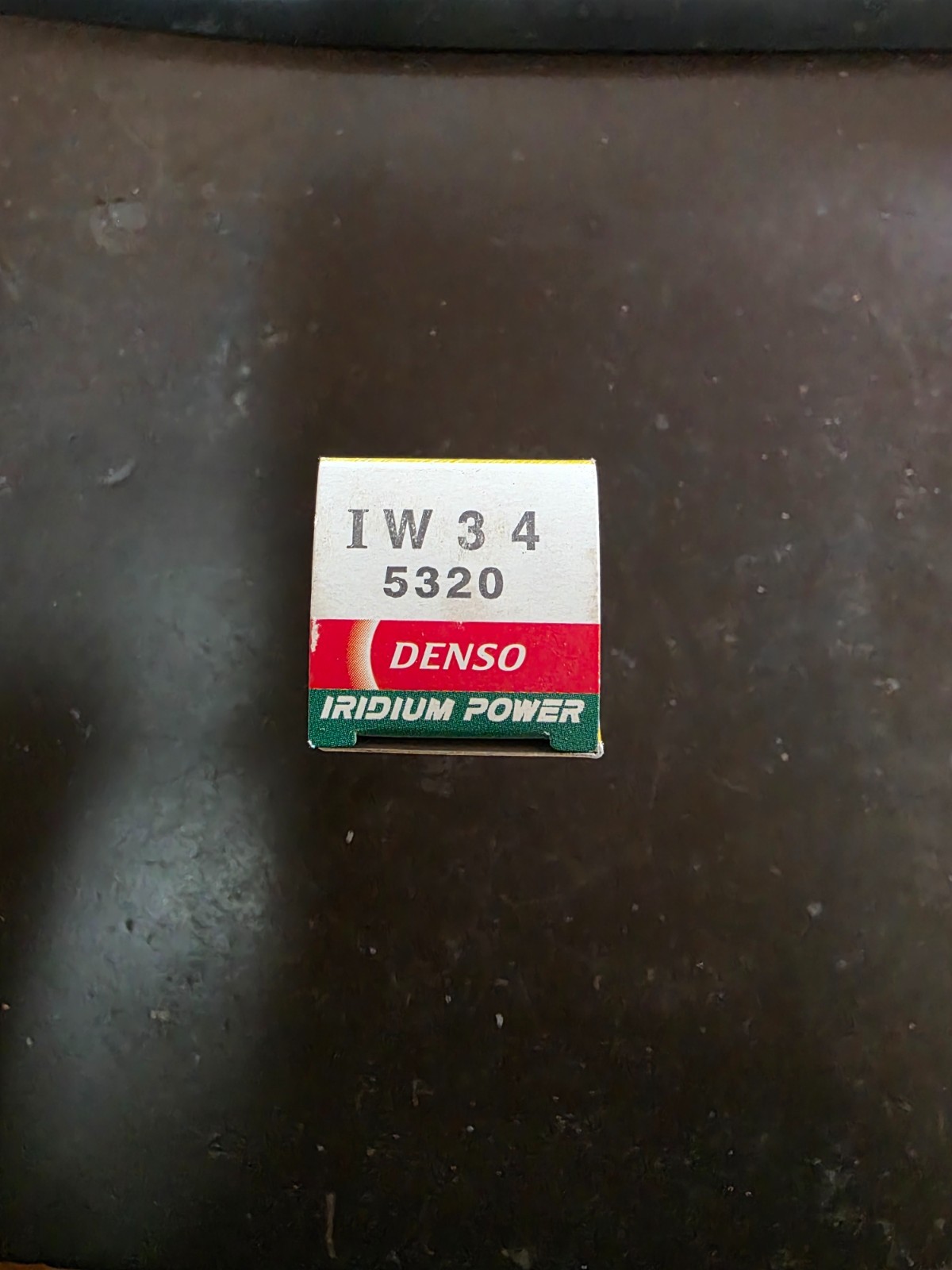 Denso spark plug IW34
