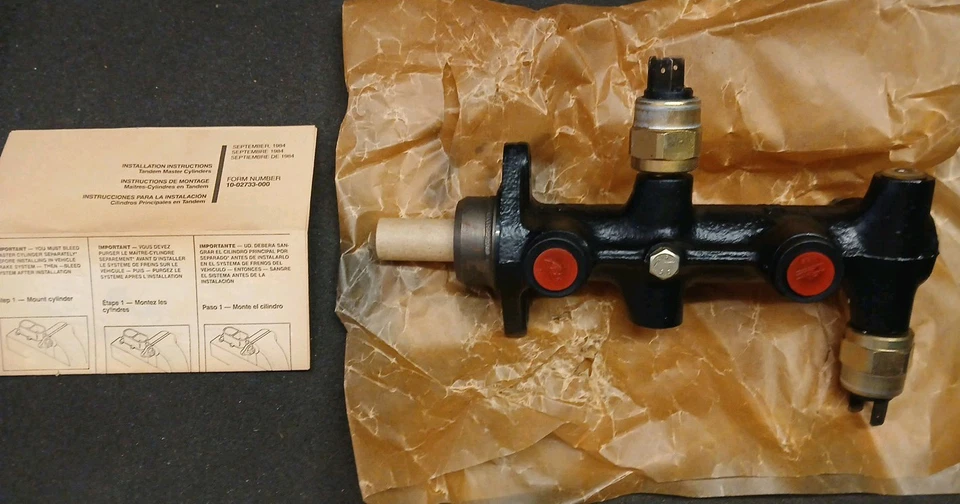 Cilindro maestro de frenos Wagner NOS - F96411 - AUDI/VW años 70-80 Foto 2 de 3