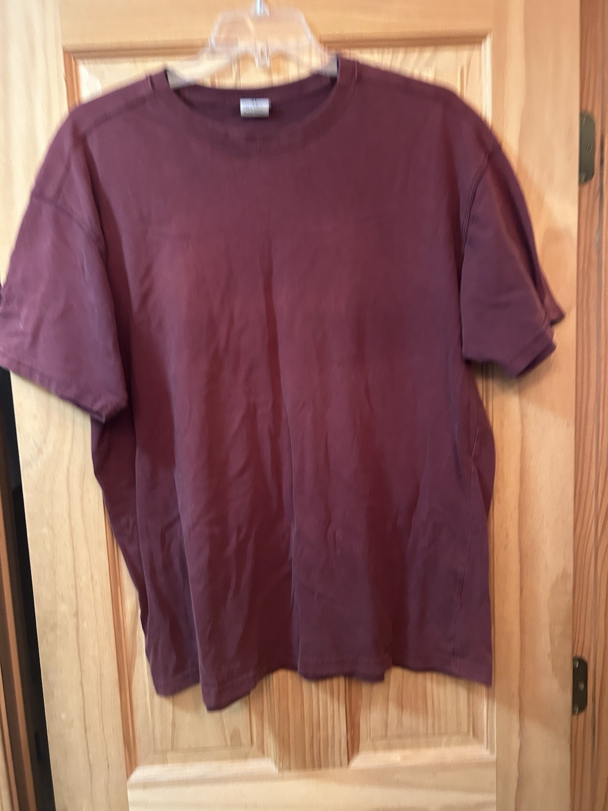 Vintage Carhartt Burgundy Men’s T Shirt Size XL