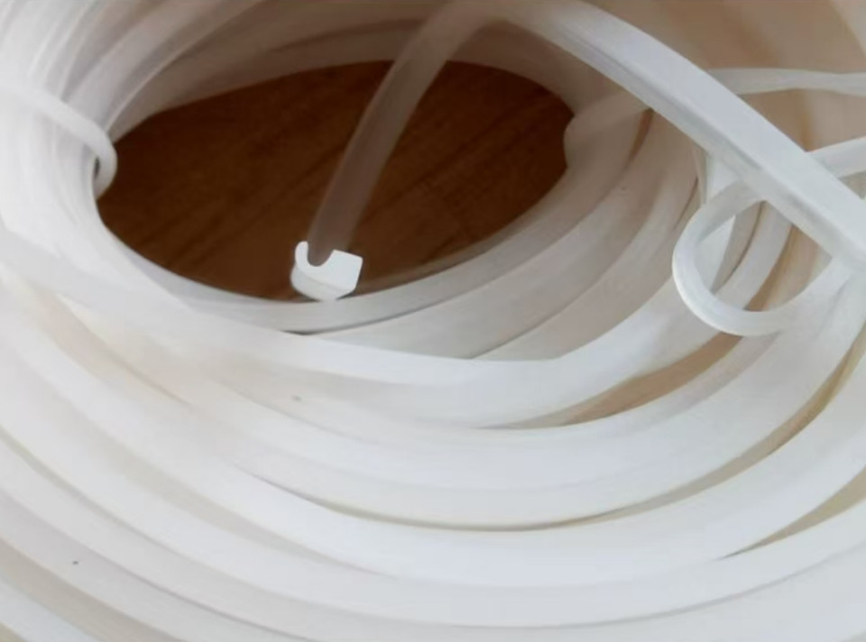 DZ Series Vacuum Machine Silicone Seal Strip 2/2.3/2.8M Upper Cover Gasket