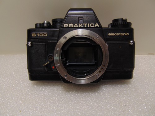 PRAKTICA APPAREIL PHOTO ELECTRONIC PENTACON B 100 n° 4491092 objectif 70-210 mm - Foto 4 di 19
