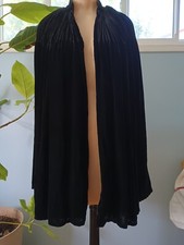 Vtg 40s Black Velvet Cape 35"Length Boho Holloween Theater Christmas US Made