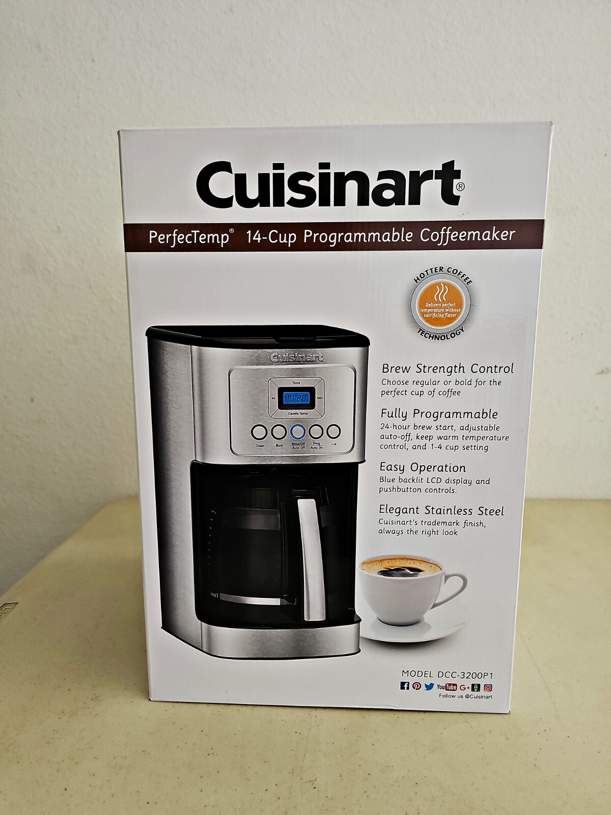 Cuisinart DCC3200 PerfecTemp 14Cup Programmable Coffeemaker