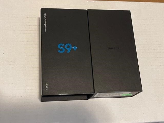 Samsung Galaxy S9 64GB ブラック RETAIL BOX - Samsung Galaxy S9 - 64GB Sleeve/Tray Included