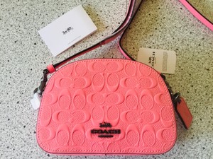 mini serena crossbody in signature canvas with snowflake print