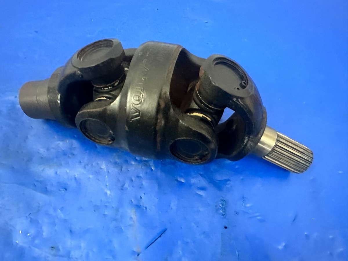 VOLVO PENTA UNIVERSAL U-JOINT & BOLT 3860224 | eBay VOLVO PENTA UNIVERSAL U-JOINT & BOLT 3860224 | eBay