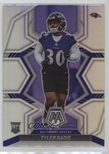 2022 Panini Mosaic Rookies Silver Prizm Tyler Badie #354 7l6