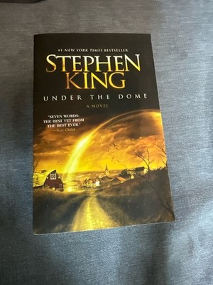 Stephen King Under the Dome Paperback 2010 Englisch ISBN 9781439192399