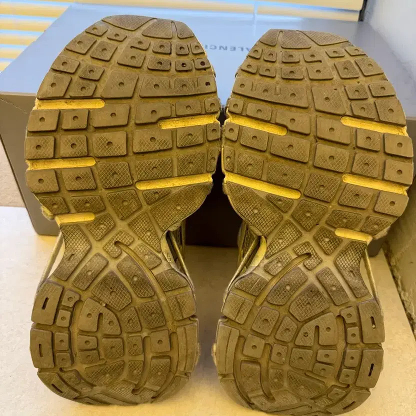 Balenciaga Triple S Sneakers, 3XL, Size 41 thumbnail 5