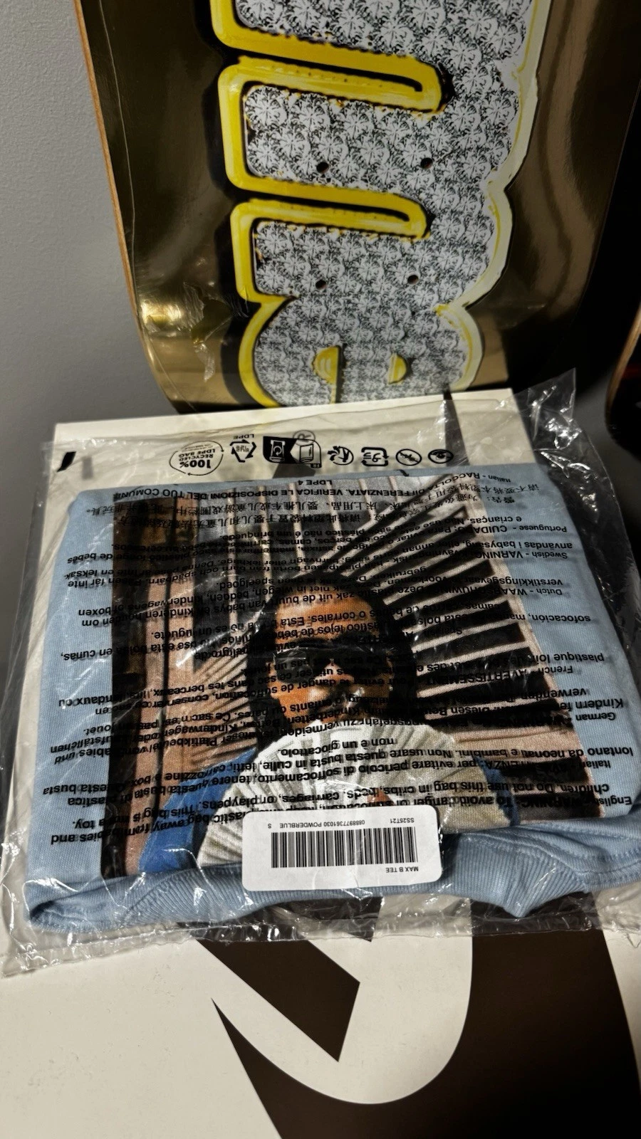 TEE SHIRT SUPREME MAX B BLEU POUDRE TAILLE S SS25 SEMAINE 7 (100% AUTHENTIQUE) NEUF