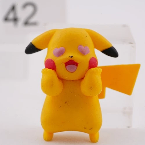 Pikachu Kitan club figure pokemon  love eyes