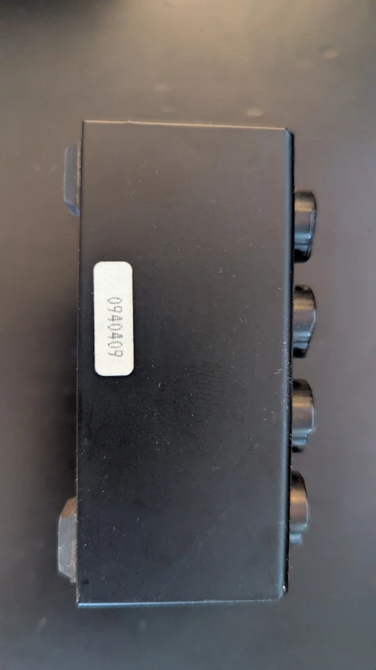 Rolls MX42 Stereo Mini Mixer - 4 RCA Inputs, 1 RCA Output - Image 3 of 4