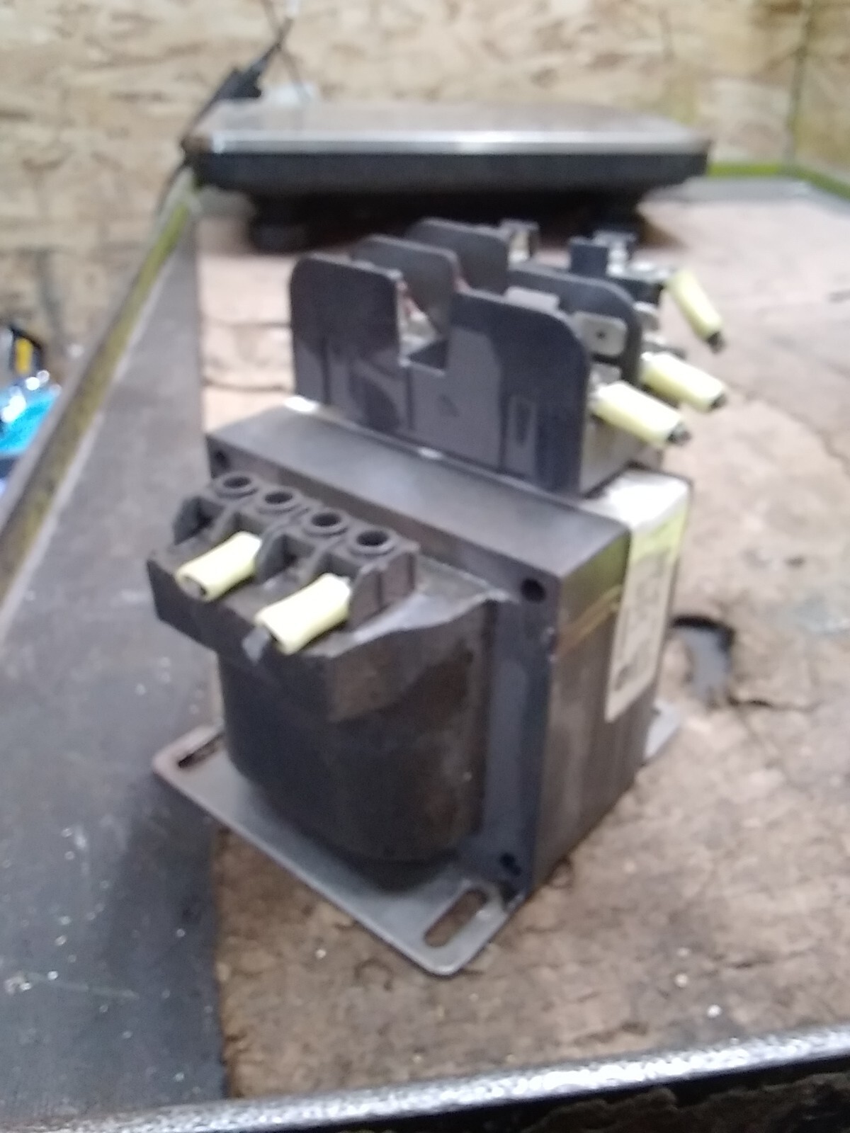 Trasformatore toroidale 18v 5,55amp 100va 58 0100 018 s
