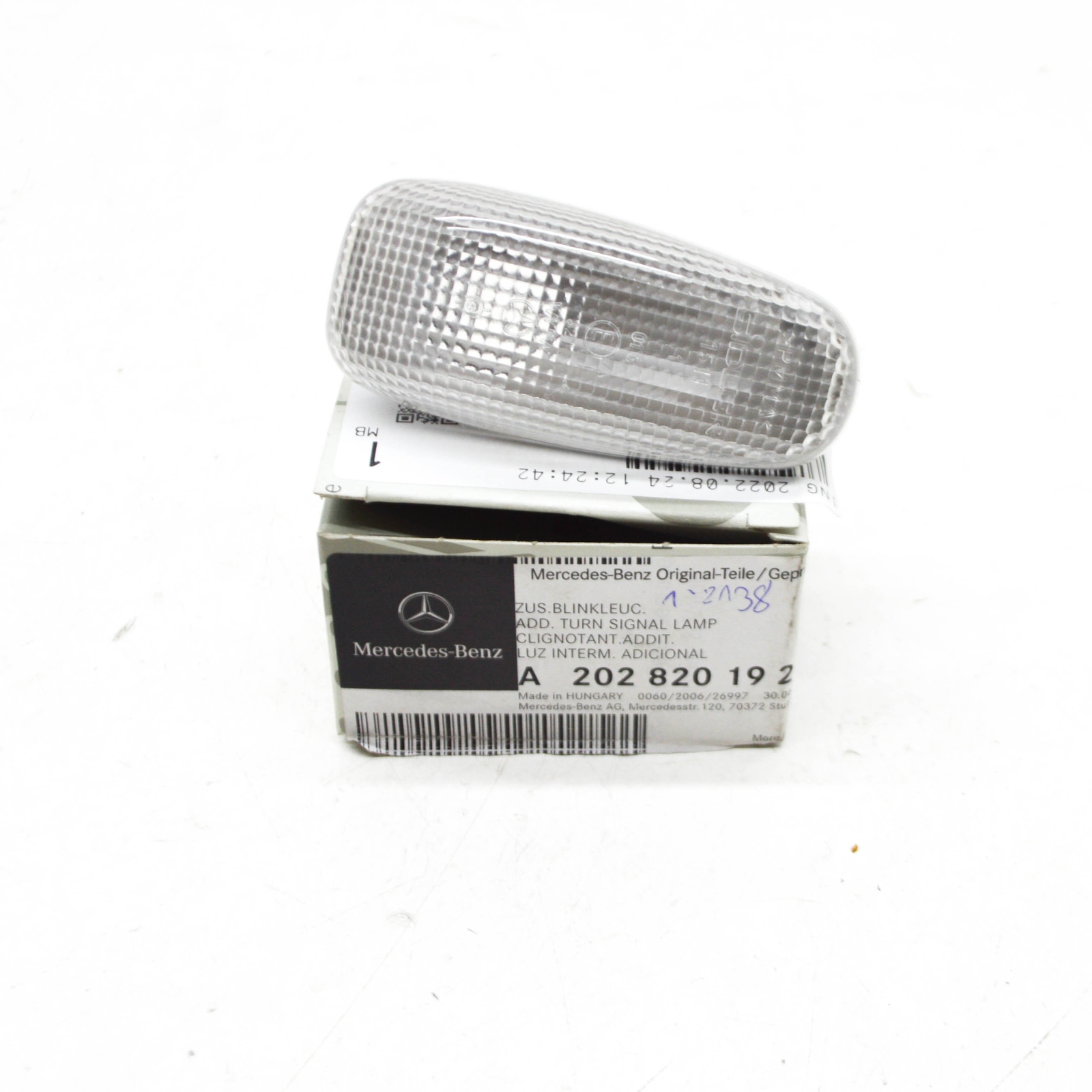 MERCEDES-BENZ C W202 Additional Turn Indicator A202820192164 NEW 