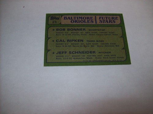 1982 Topps Orioles Future Stars Cal Ripken Jr. Tarjeta de novato #21 dañada envío gratuito - Imagen 5 de 5