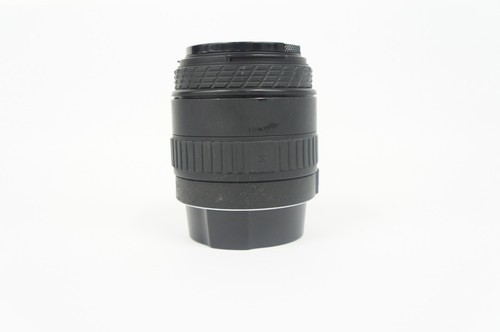 Sigma UC 28-70 mm f/3.5-4.5 (multi-coated) obiettivo zoom per Canon EF-Mount - Foto 4 di 10