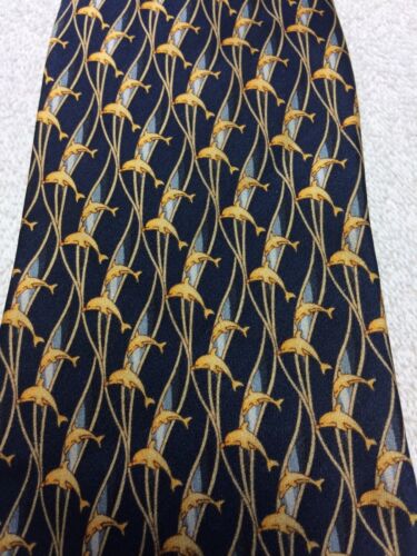 MUSEUM ARTIFACTS MENS TIE BLACK WITH GOLD DOLPHINS 3.75 X 61 - Picture 3 of 4