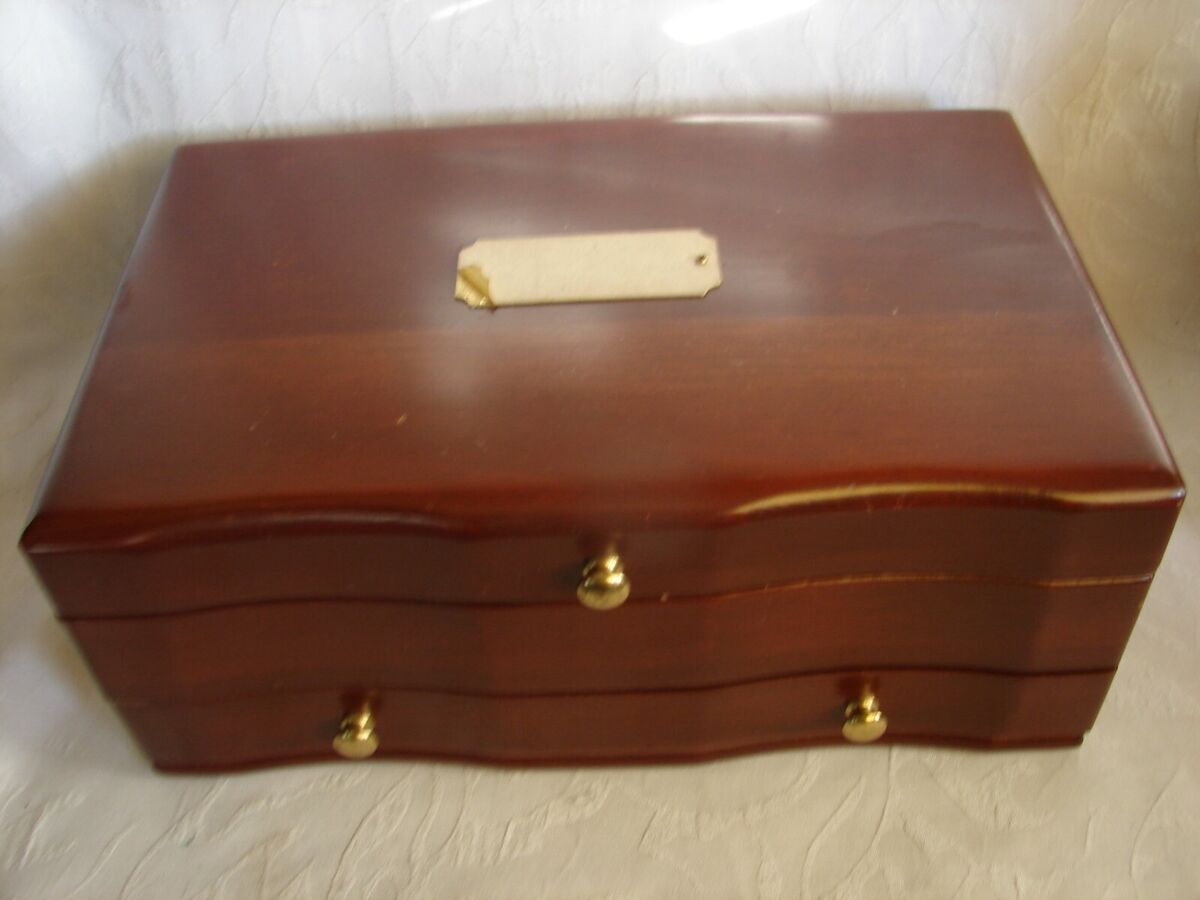 Eureka Mfg. Co. Inc Reed & Barton Jewelry Box Vintage Made Eureka Mfg. Co. Inc Reed & Barton Jewelry Box Vintage Made
