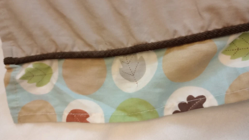 Woodland лес животных друзей кроватки юбка + простыня на резинке 2 изделия комплект енот б/у в отличном состоянии - Изображение 3 из 4