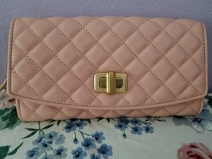 charles and keith extra large tote bolsa