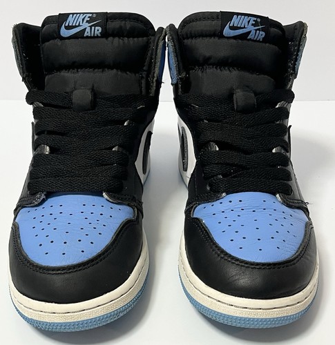 Air Jordan 1 Retro UNC - Kids Sneakers - Size 6Y (Used - Clean - No Box) Nike ๐ - Picture 2 of 12