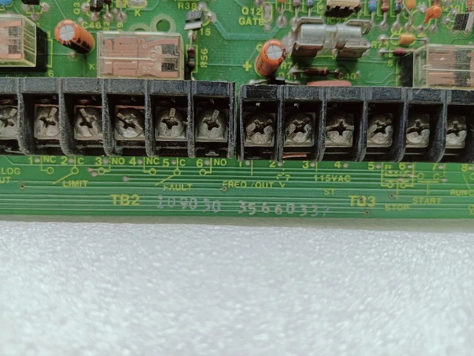 Asea 390013f Circuit Board With 390962 Pcb Assembly 109030 35660337 390963g01 - Image 4 of 4