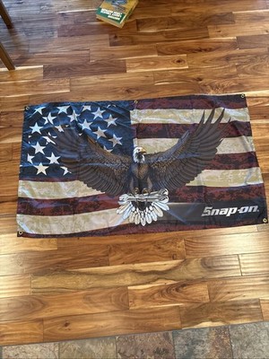 Snap On Eagle American Flag 6  X 3  