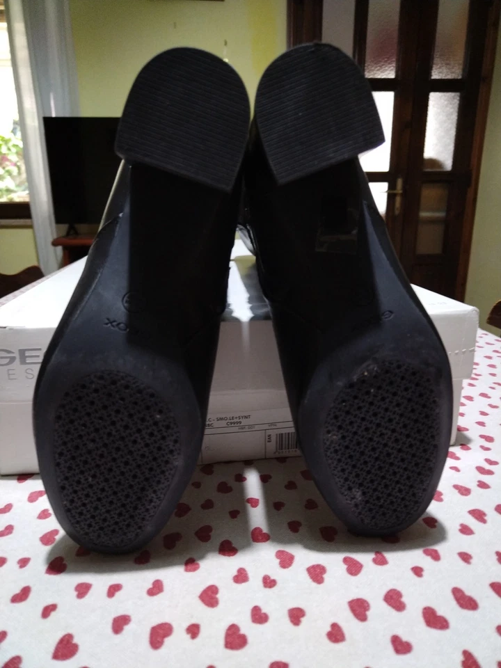 Stivale Geox Usato Poche Volte Pelle - Immagine 2 di 4