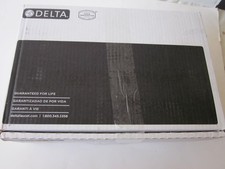 Delta Modern Monitor 14 Series Square Rain Shower Faucet Set - Chrome T14268-PP