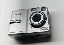 Kodak EasyShare C743 Silver 3x Optical Zoom Built-in Flash USB