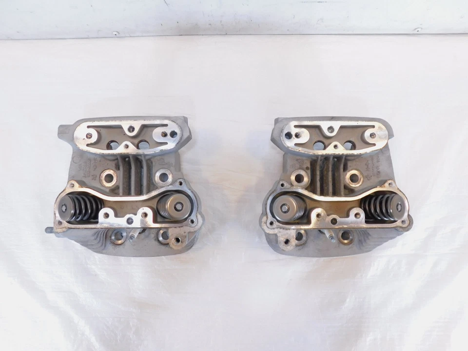 Harley Sportster 883 前后发动机电机气缸盖弹簧和阀门 — 第 3/4 张图片