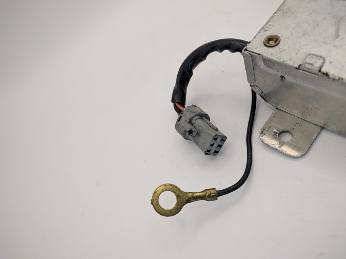 1984-1989 Nissan 300ZX Z31 Steering Wheel Transmitter Module