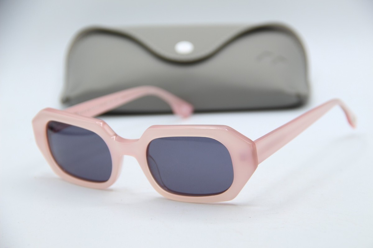 NEW LE SPECS 1823844 PINK LA DOLCE VITA AUTHENTIC SUNGLASSES  display picture 2