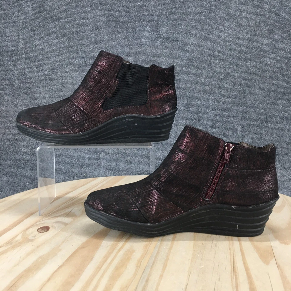 Bionica Boots Womens 10M Gilford Wedge Leather Irredescent Purple Ankle Bootie - Image 2 of 4