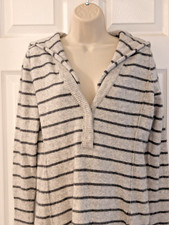 Banana Republic Gray Hooded Lambs Wool Blend Sweater