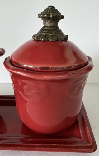 Chris Madden Set da tè JC Penney Home Corvella rossa con crema e zucchero abbinati - Foto 21 di 24