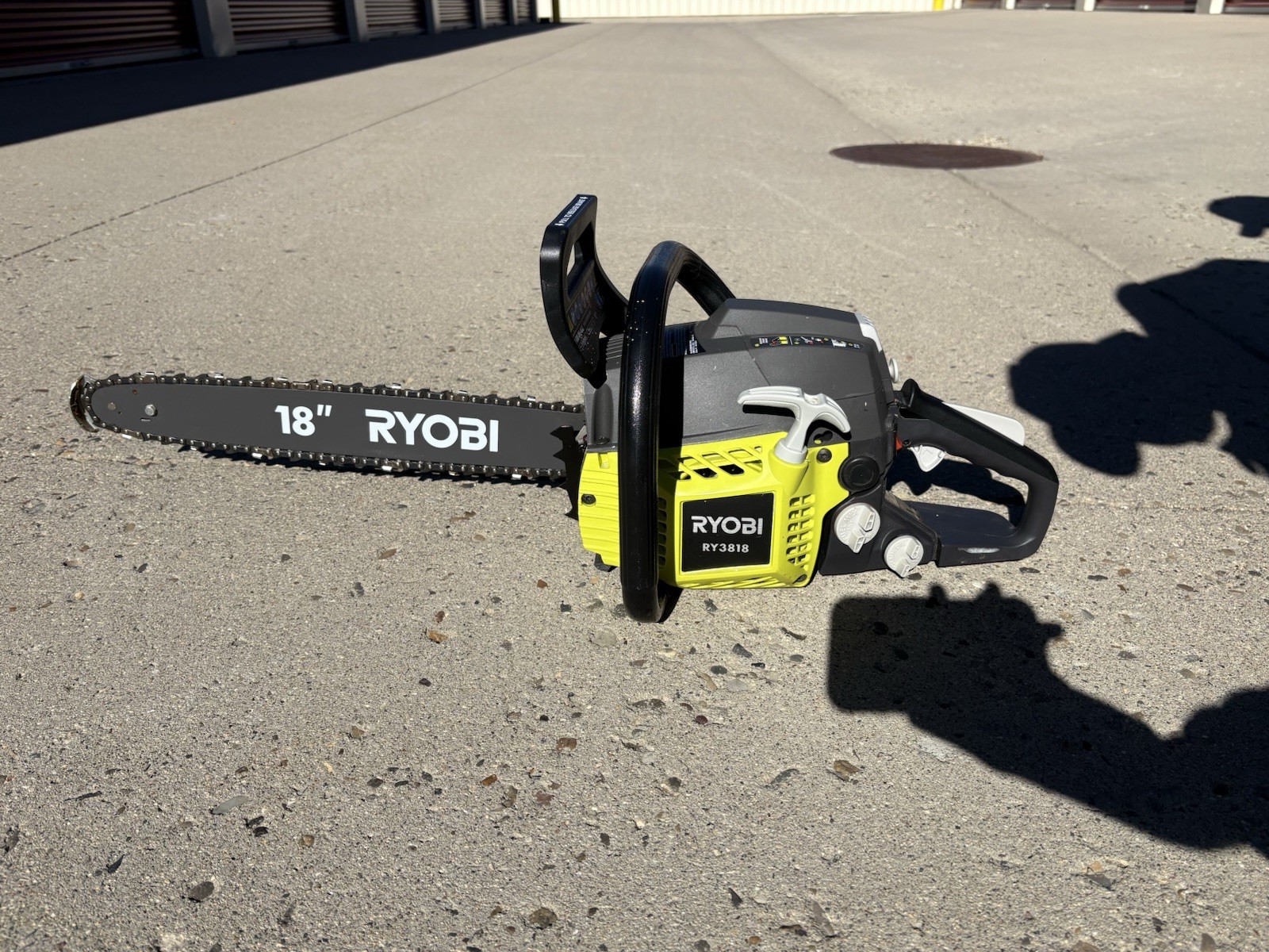 (No Chain) Ryobi RY3818 2-Cycle 18