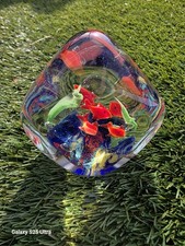 Heavy Glass Paperweight Fish In Beautiful Blue Ocean NEW