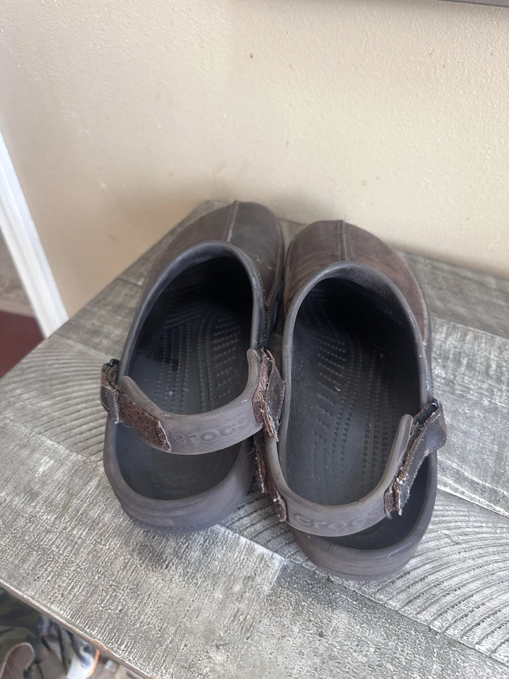 Zuecos Crocs Yukon Vista II Gamuza Deslizables Zapatos Marrón Para Hombre Talla 13” Foto 3 de 4