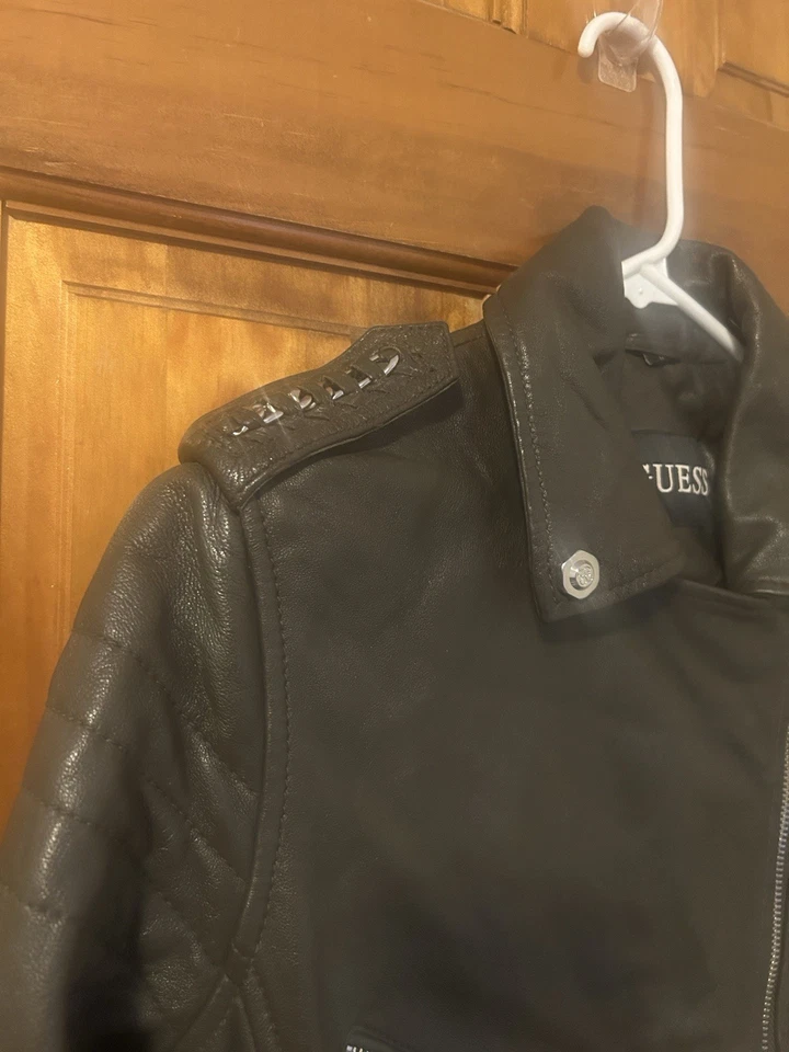 GUESS Genuine Soft Leather Moto Jacket In Military Green. Size XS - Image 3 of 4