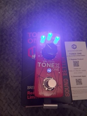 Ik Multimedia Tonex One BROWN SOUND LIMITED RED W/ BOX MINT