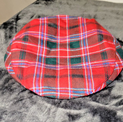 Ingles Buchan 100% Pure New Wool Red Green Blue White Plaid Newsboy Hat Scotland