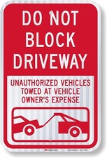 SmartSign "Do Not Block Driveway Vehicles Towed" Sign 12" x 18" 28M6 Reflective