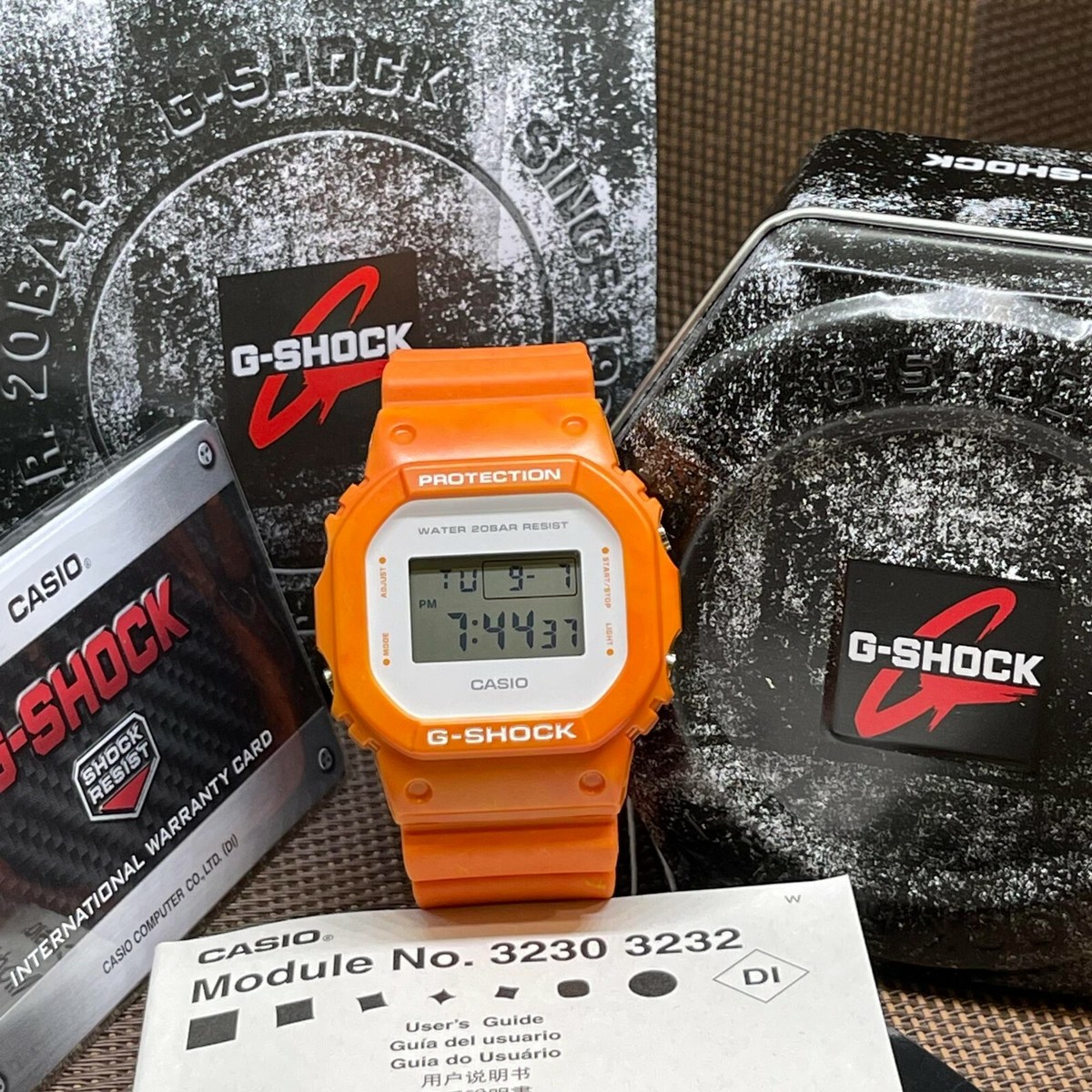 Casio G-Shock DW-5600WS-4D Summer Sea Motif Orange Digital Casio G-Shock DW-5600WS-4D Summer Sea Motif Orange Digital