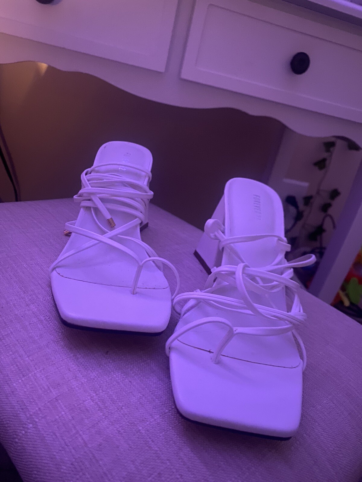 heels size 6.5-image