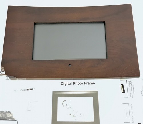 Crate & Barrel 7" Digital Frame in Wood Espresso Great Gift + Free Shipping! - Picture 6 of 9