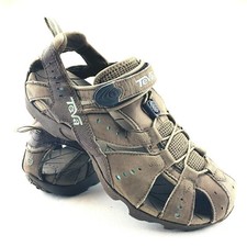 TEVA Forebay Sandals Mens Size 9 Hiking Water Closed Toe