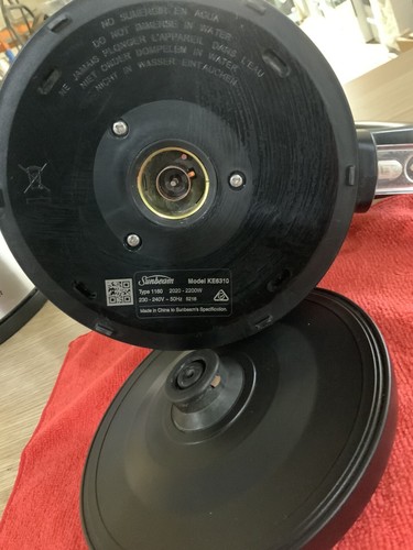 sunbeam kettle KE6310 - Picture 2 of 2