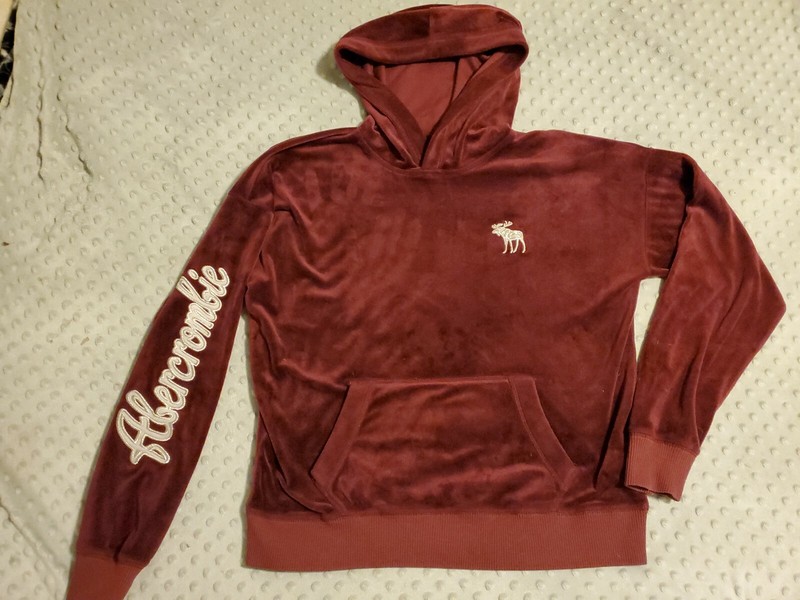 Abercrombie Kids Girls Hoodie Sweatshirt Size 13/14 Burgundy Velour Logo Sleeve 