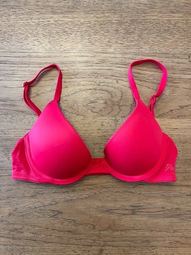 PINK Victoria's Secret Red Pepper Script 36C Wear Everywhere Push Up Bra VS!!